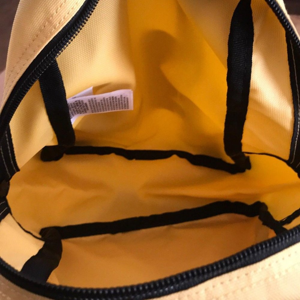 Vans Backpack - Picture 2 of 3